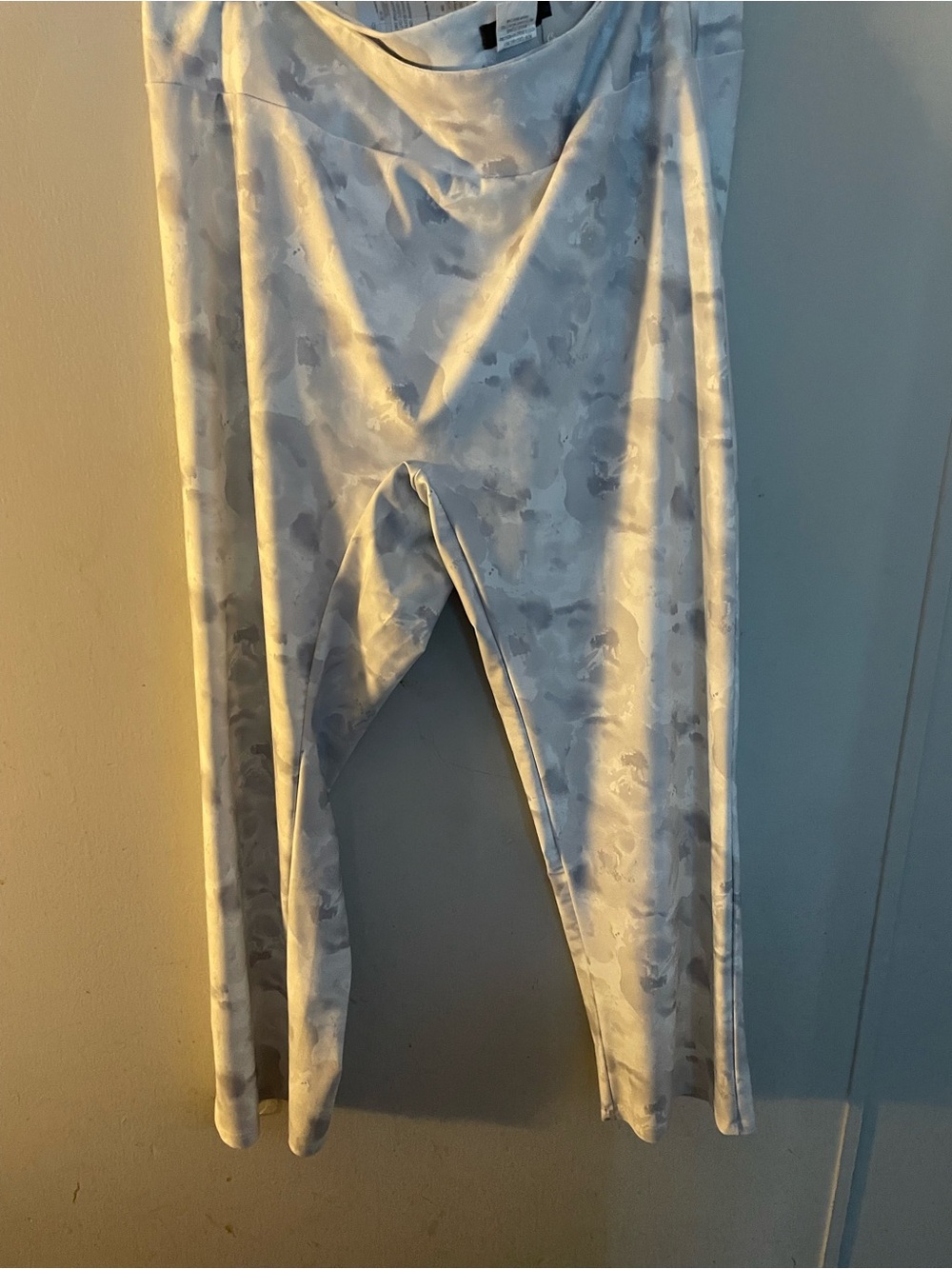 Amaryllis Yoga pants White and Gray